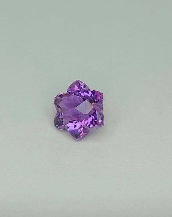 2.39ct Beautiful Natural Amethyst Fancy Cut Faceted Loose Gemstones from Brazil — view 3